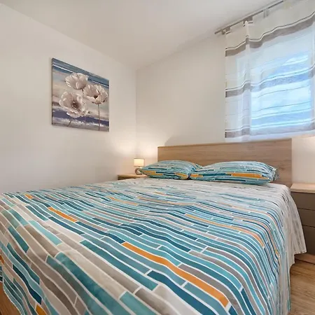 Guest house Marina 3*
