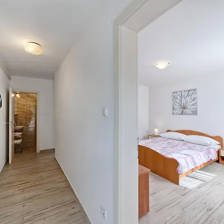 Guest house Marina 3*