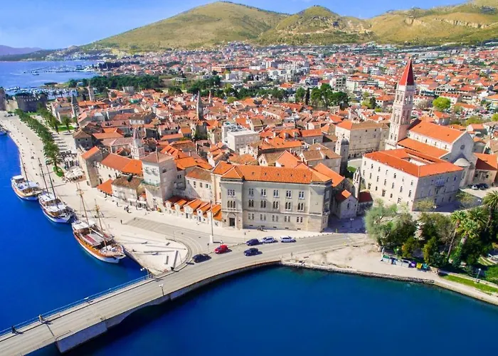 Marina Trogir