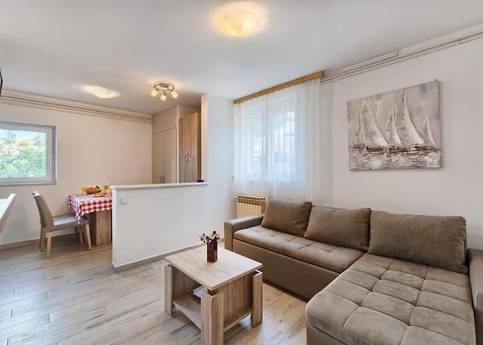 Marina Pensionat 3*